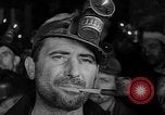 Standbild Bergleute Streik Wilsonville Illinois USA, 1937, aus Sekunde 34 historischem Filmmaterial Videoclip 65675073024