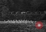 Standbild Carnegie crew Race Derby Connecticut USA, 1937, aus Sekunde 20 historischem Filmmaterial Videoclip 65675073025