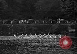 Standbild Carnegie crew Race Derby Connecticut USA, 1937, aus Sekunde 22 historischem Filmmaterial Videoclip 65675073025