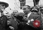 Standbild Ankunft der Kohle Genua Italien, 1947, aus Sekunde 30 historischem Filmmaterial Videoclip 65675073035