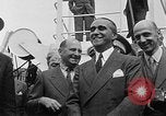 Standbild Ankunft der Kohle Genua Italien, 1947, aus Sekunde 36 historischem Filmmaterial Videoclip 65675073035