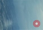 Standbild Air Attack Vietnam, 1965, aus Sekunde 20 historischem Filmmaterial Videoclip 65675073044
