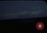 Standbild Air Attack Vietnam, 1965, aus Sekunde 38 historischem Filmmaterial Videoclip 65675073044