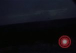 Standbild Air Attack Vietnam, 1965, aus Sekunde 40 historischem Filmmaterial Videoclip 65675073044
