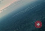 Standbild Air Attack Vietnam, 1965, aus Sekunde 11 historischem Filmmaterial Videoclip 65675073045