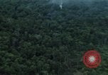 Standbild Air Attack Vietnam, 1965, aus Sekunde 42 historischem Filmmaterial Videoclip 65675073045