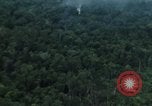 Standbild Air Attack Vietnam, 1965, aus Sekunde 43 historischem Filmmaterial Videoclip 65675073045