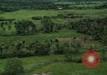 Image attaque aérienne Vietnam, 1965, de la seconde 9 séquences d'archives historiques vidéo 65675073046
