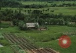 Image attaque aérienne Vietnam, 1965, de la seconde 20 séquences d'archives historiques vidéo 65675073046