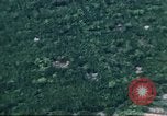 Immagine di Attacco aereo Il Vietnam, 1965, secondo 7 filmato di repertorio 65675073050