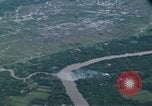 Immagine di Attacco aereo Il Vietnam, 1965, secondo 13 filmato di repertorio 65675073051