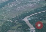 Immagine di Attacco aereo Il Vietnam, 1965, secondo 17 filmato di repertorio 65675073051