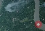 Immagine di Attacco aereo Il Vietnam, 1965, secondo 56 filmato di repertorio 65675073051