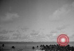 Standbild atomare Explosion im Test Baker Operation Crossroads Marschall Inseln, 1946, aus Sekunde 27 historischem Filmmaterial Videoclip 65675073073