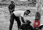 Image Viet Minh prisonnier Thakhet Laos, 1964, de la seconde 30 séquences d'archives historiques vidéo 65675073077
