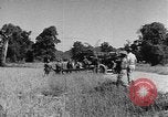 Standbild vietnamesische Soldaten Thakhet Laos, 1943, aus Sekunde 18 historischem Filmmaterial Videoclip 65675073079