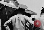 Image West Point Les cadets apprennent à propos d'avions à Mitchel Domaine Hempstead New York USA, 1937, de la seconde 26 séquences d'archives historiques vidéo 65675073086
