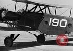 Image West Point Les cadets apprennent à propos d'avions à Mitchel Domaine Hempstead New York USA, 1937, de la seconde 30 séquences d'archives historiques vidéo 65675073086