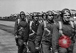 Standbild West Point Kadetten Flug Einarbeitung bei Mitchel Feld Hempstead New York USA, 1937, aus Sekunde 40 historischem Filmmaterial Videoclip 65675073087