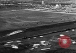 Standbild B-6A Bomber und O-1D Ausübung Ebenen bei Mitchel Feld Hempstead New York USA, 1937, aus Sekunde 41 historischem Filmmaterial Videoclip 65675073088