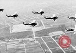 Standbild B-3-Bomber New York United States USA, 1937, aus Sekunde 11 historischem Filmmaterial Videoclip 65675073089
