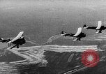 Standbild B-6A Bomber Long Island New York USA, 1937, aus Sekunde 22 historischem Filmmaterial Videoclip 65675073090