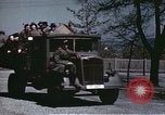 Standbild deutsche Soldaten Deutschland, 1945, aus Sekunde 9 historischem Filmmaterial Videoclip 65675073092