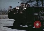Standbild deutsche Soldaten Deutschland, 1945, aus Sekunde 10 historischem Filmmaterial Videoclip 65675073092
