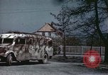 Standbild deutsche Soldaten Deutschland, 1945, aus Sekunde 22 historischem Filmmaterial Videoclip 65675073092