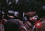 Standbild deutsche Soldaten Deutschland, 1945, aus Sekunde 49 historischem Filmmaterial Videoclip 65675073092