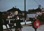 Standbild deutsche Truppen kehren heim am Ende der Zweiten Weltkrieg Deutschland, 1945, aus Sekunde 11 historischem Filmmaterial Videoclip 65675073095