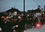 Standbild deutsche Truppen kehren heim am Ende der Zweiten Weltkrieg Deutschland, 1945, aus Sekunde 17 historischem Filmmaterial Videoclip 65675073095