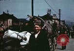 Standbild deutsche Truppen kehren heim am Ende der Zweiten Weltkrieg Deutschland, 1945, aus Sekunde 53 historischem Filmmaterial Videoclip 65675073095