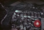 Immagine di Pistola le riprese della telecamera attacco alleato sulla città tedesca Germania, 1945, secondo 9 filmato di repertorio 65675073118