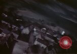 Immagine di Pistola le riprese della telecamera attacco alleato sulla città tedesca Germania, 1945, secondo 25 filmato di repertorio 65675073118
