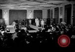 Immagine di Junior Miss America contest New York United States USA, 1954, secondo 3 filmato di repertorio 65675073123