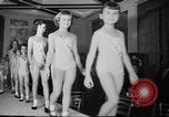 Immagine di Junior Miss America contest New York United States USA, 1954, secondo 11 filmato di repertorio 65675073123