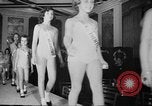 Immagine di Junior Miss America contest New York United States USA, 1954, secondo 12 filmato di repertorio 65675073123