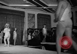 Immagine di Junior Miss America contest New York United States USA, 1954, secondo 17 filmato di repertorio 65675073123