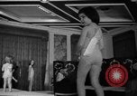 Immagine di Junior Miss America contest New York United States USA, 1954, secondo 18 filmato di repertorio 65675073123