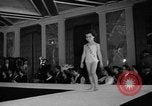 Immagine di Junior Miss America contest New York United States USA, 1954, secondo 19 filmato di repertorio 65675073123