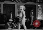 Immagine di Junior Miss America contest New York United States USA, 1954, secondo 24 filmato di repertorio 65675073123