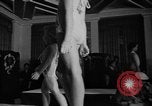 Immagine di Junior Miss America contest New York United States USA, 1954, secondo 27 filmato di repertorio 65675073123