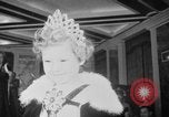 Immagine di Junior Miss America contest New York United States USA, 1954, secondo 44 filmato di repertorio 65675073123