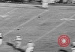 Image match de football Birmingham Alabama USA, 1954, de la seconde 10 séquences d'archives historiques vidéo 65675073126