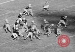 Image match de football Birmingham Alabama USA, 1954, de la seconde 19 séquences d'archives historiques vidéo 65675073126