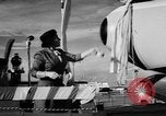 Immagine di DC-7 cerimonia di battesimo San Francisco California USA, 1957, secondo 25 filmato di repertorio 65675073133