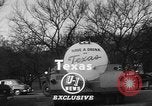 Immagine di Acqua di cisterna di salvataggio Austin Texas USA, 1949, secondo 18 filmato di repertorio 65675073136