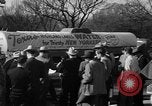 Immagine di Acqua di cisterna di salvataggio Austin Texas USA, 1949, secondo 31 filmato di repertorio 65675073136
