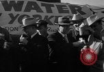 Immagine di Acqua di cisterna di salvataggio Austin Texas USA, 1949, secondo 54 filmato di repertorio 65675073136